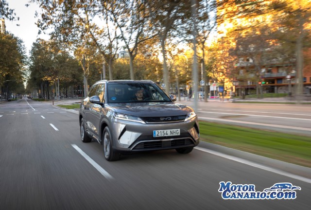 BYD ya no solo es líder en eléctricos.